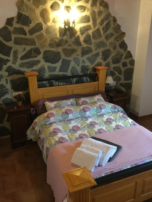 엘 가스토르 Los Cazadores B&B 외부 사진